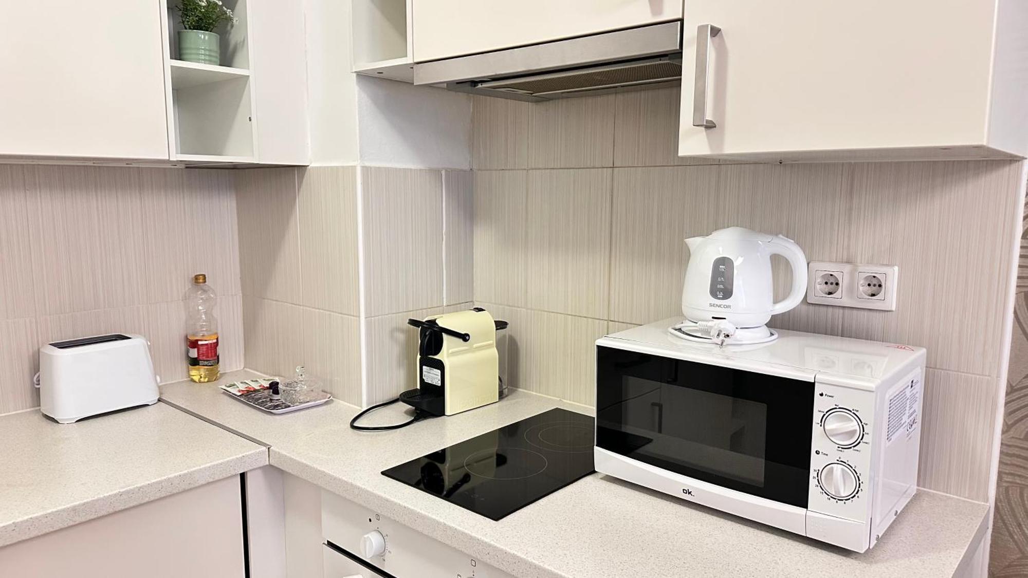 The Prince'S Neighbour Apartment Budapest With Free Garage Exterior foto